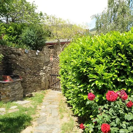 La Source Holiday home Jujols